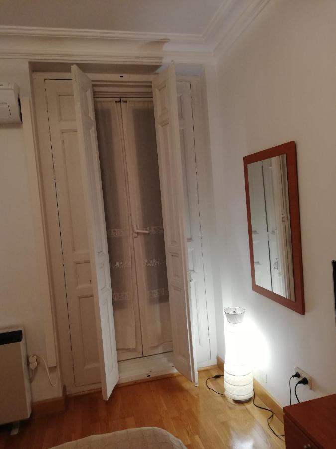 Appartamento Madrid Centro Esterno foto